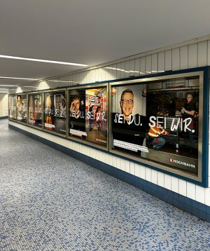 Motive der Kampagne für die Hamburger Hochbahn